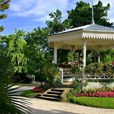 Apartment Avec Terrasse Et Jardin Dans Belle Maison Arcachonnaise, Proche Plages Et Centre-ville - Fr-1-420-137