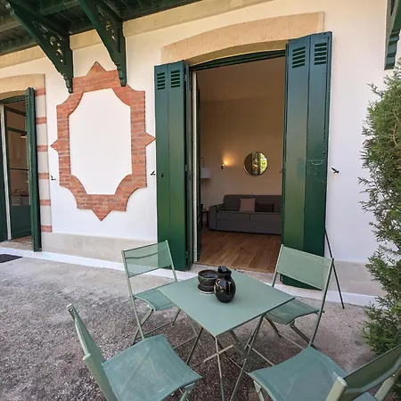 Avec Terrasse Et Jardin Dans Belle Maison Arcachonnaise, Proche Plages Et Centre-ville - Fr-1-420-137 Apartment